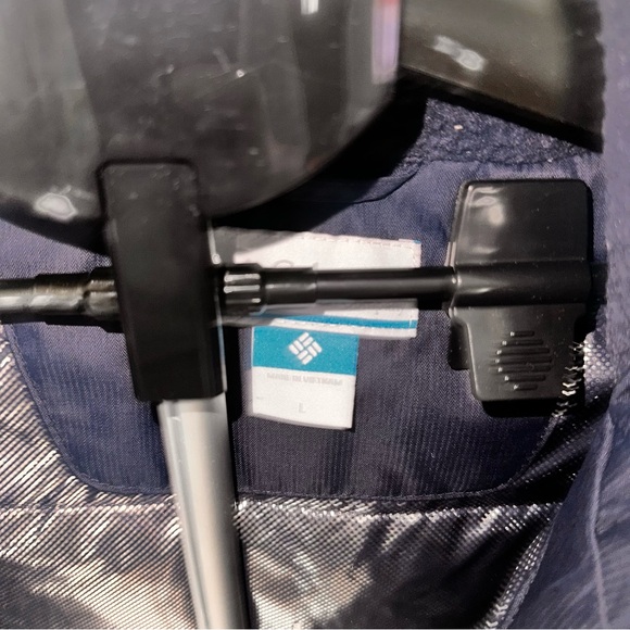 Columbia Navy Parka with Faux Fur Hood - Picture 3 of 5